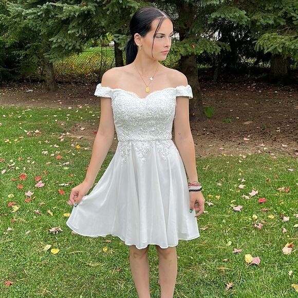 Fiesta fashion dress - Picture 2 of 4